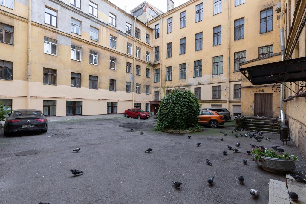 Apartamenty Na Naberezhnoy Kutuzova 32 (2) 0*