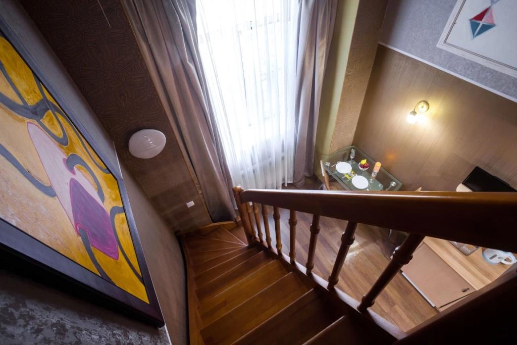 Apartamenty Tuchkov 24  (3) 0*