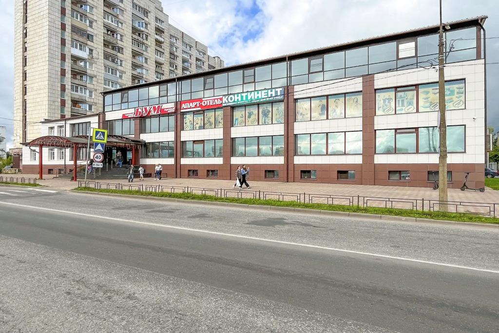 Bum Aparthotel 0*