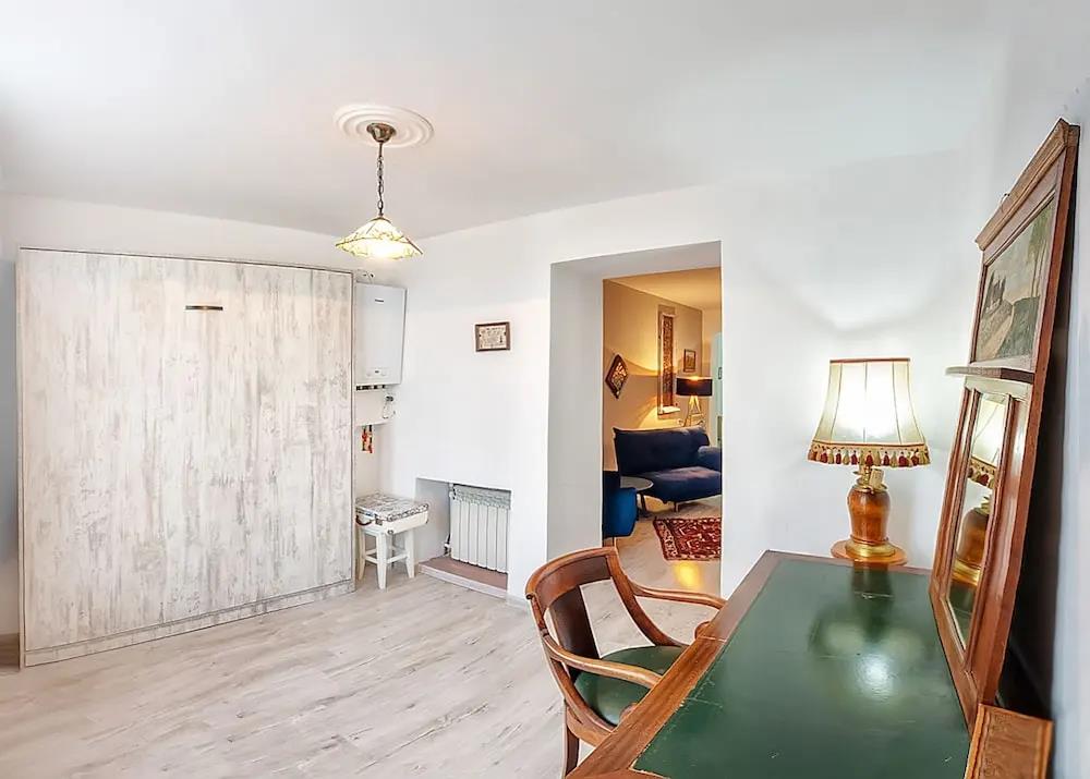 HB apartments Chonkadze 0*