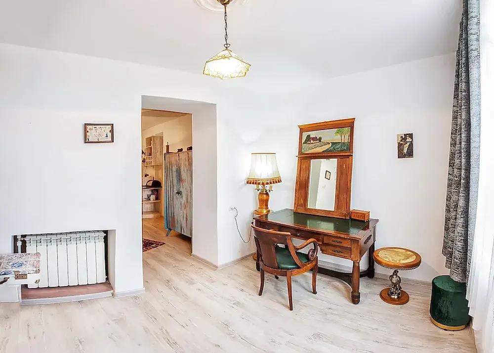 HB apartments Chonkadze 0*