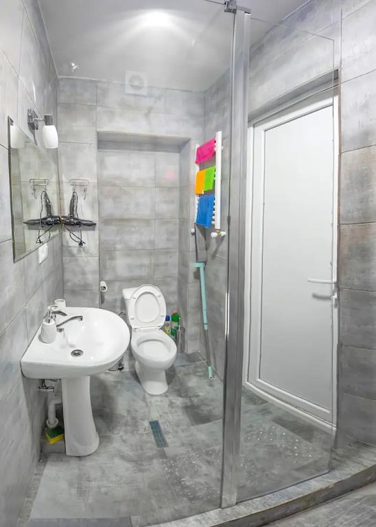 HB apartments Chonkadze 0*