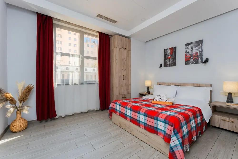 On Koghbatsi 16-4 Apartments 0*