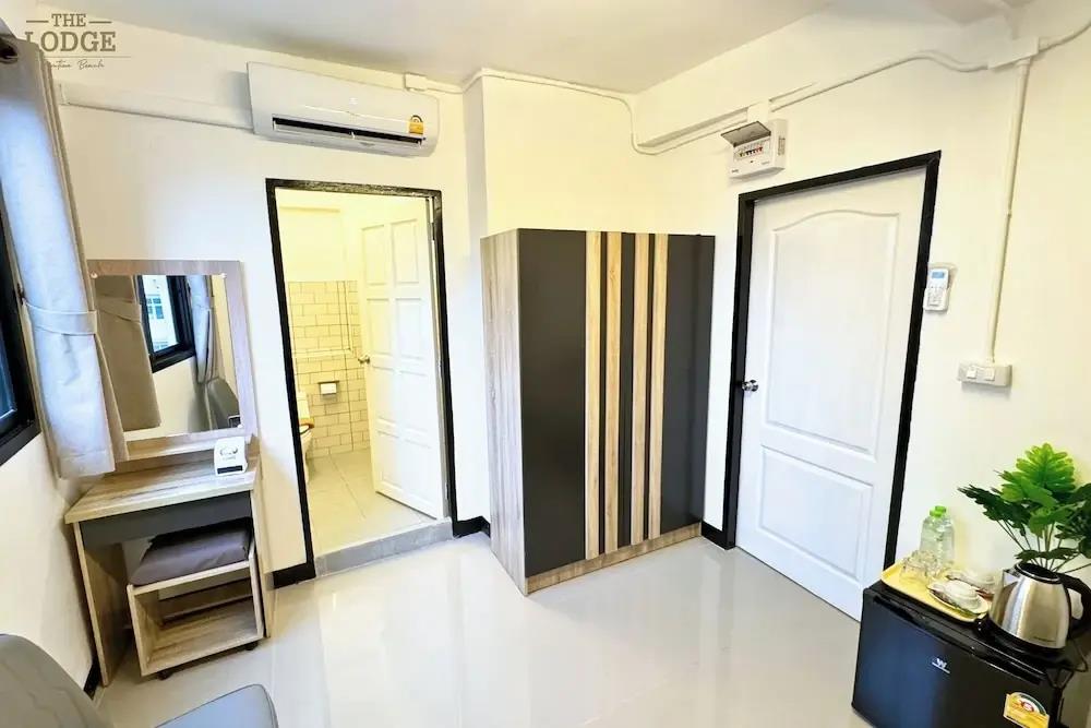 The Lodge Jomtien 7 2*