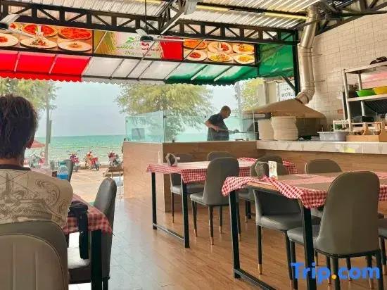 The Lodge Jomtien 7 2*
