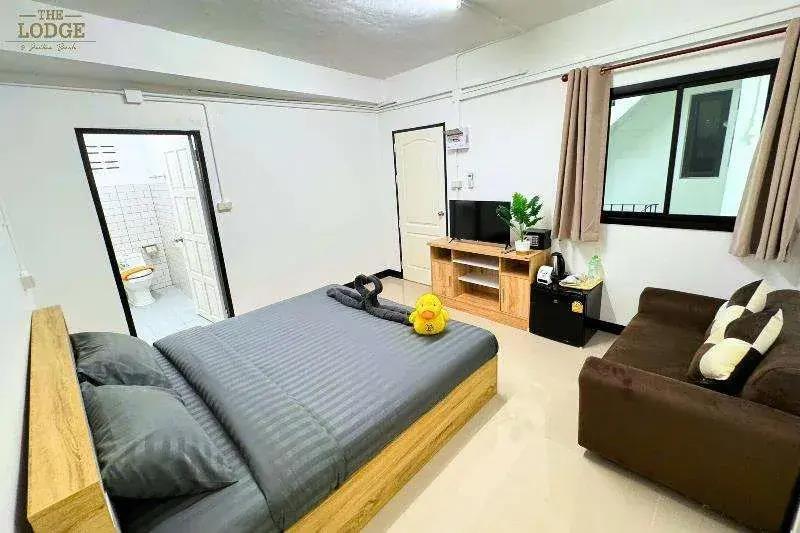 The Lodge Jomtien 7 2*