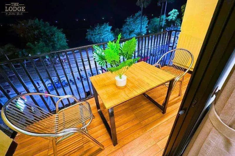 The Lodge Jomtien 7 2*