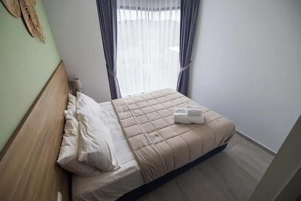 Modern Condo near the Beach - NV5 0*