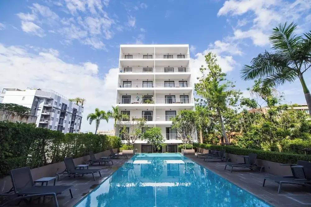 Modern Condo near the Beach - NV5 0*