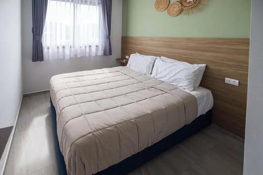 Modern Condo near the Beach - NV5 0*