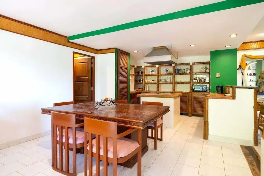 Bougainvillea 3BR Apartment 216 in Kata 0*
