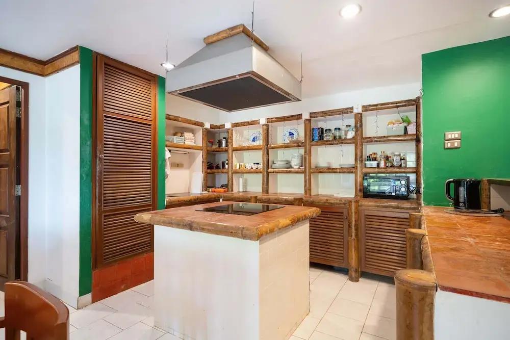 Bougainvillea 3BR Apartment 216 in Kata 0*