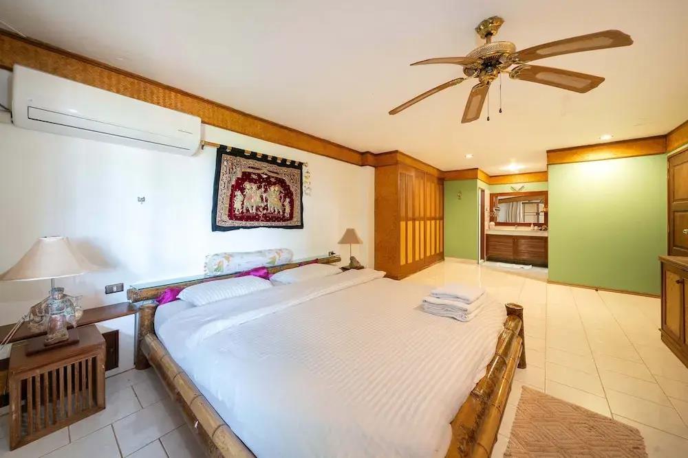 Bougainvillea 3BR Apartment 216 in Kata 0*