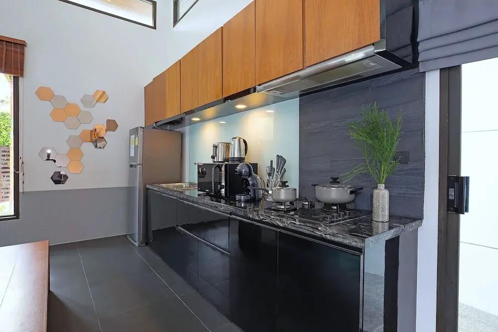 Elegant 3BR Pool Villa Coco B6 in Kamala 0*