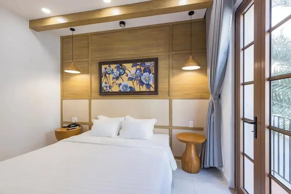 Lotus Home Corner & Rooftop 3*