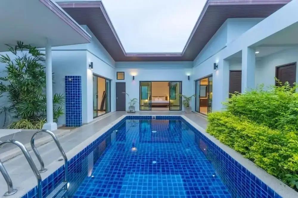 2Beds pool night market  Soi Namjai v122 0*