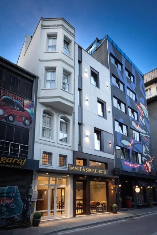 Smart and Simple Hotel Karakoy 0*