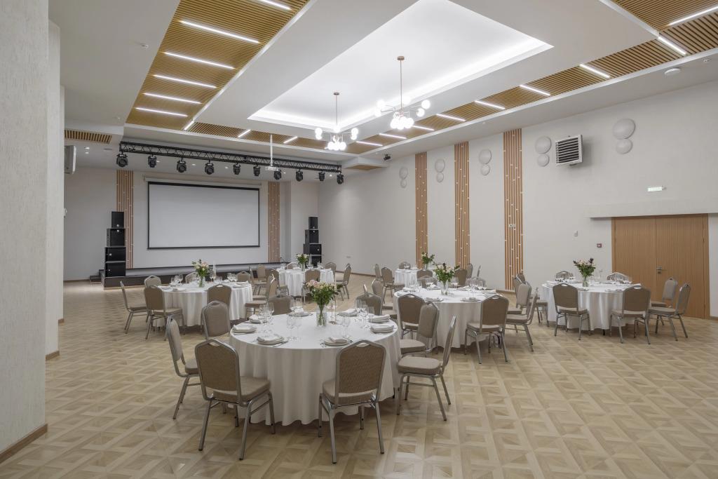 Lesnaya Lastochka Hotel 4*