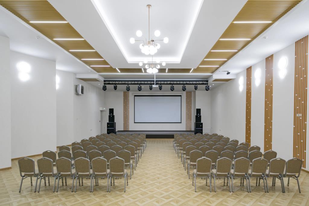 Lesnaya Lastochka Hotel 4*