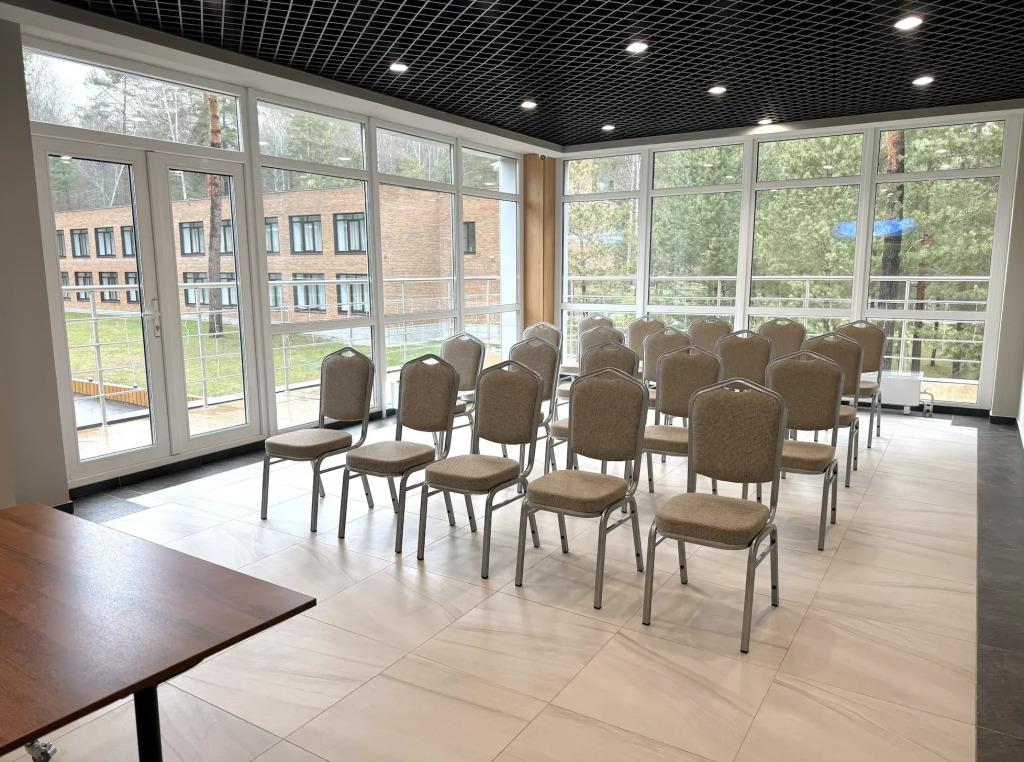 Lesnaya Lastochka Hotel 4*