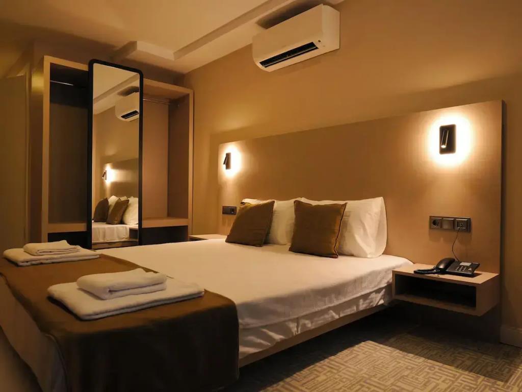 Bonnie City Hotel 0*