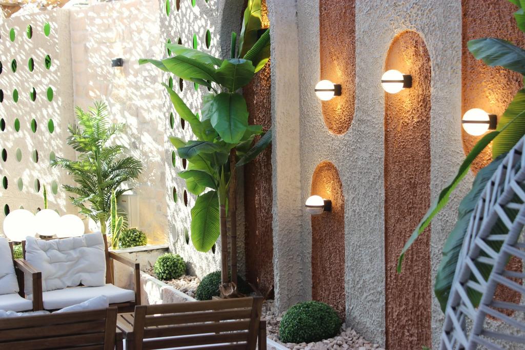 Bonnie City Hotel 0*
