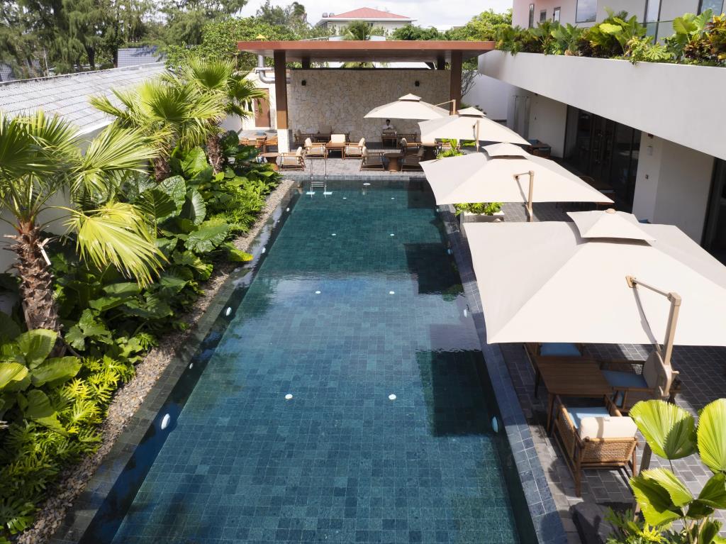 Iconic Long Hai Hotel 4*