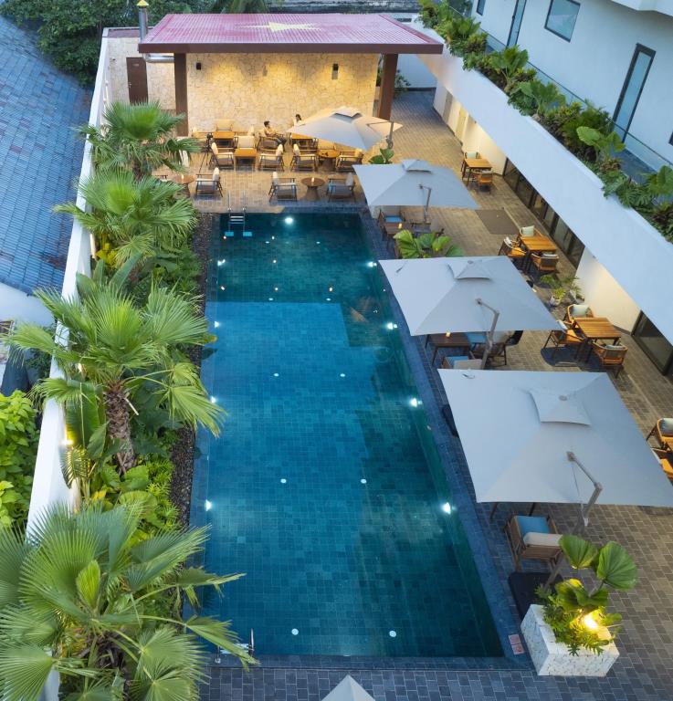 Iconic Long Hai Hotel 4*