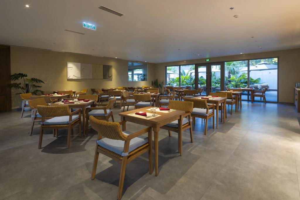 Iconic Long Hai Hotel 4*
