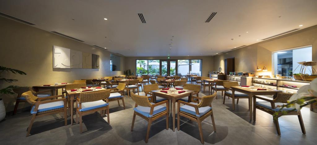 Iconic Long Hai Hotel 4*