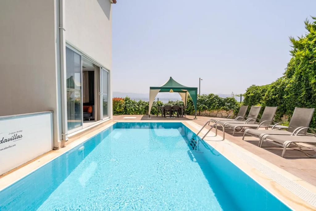 Villa Adavillas 0*