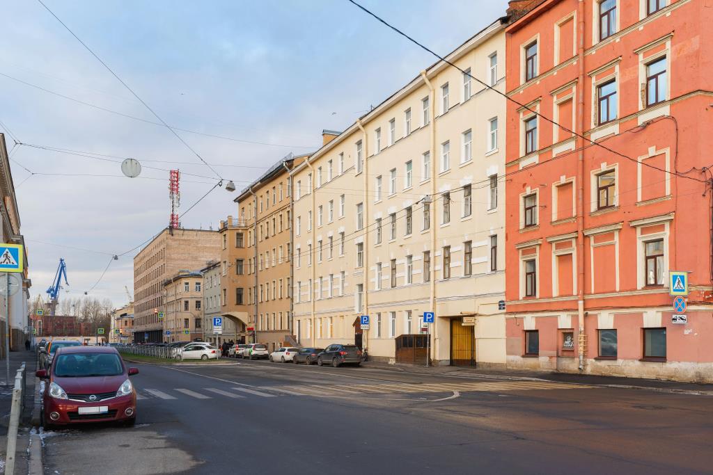 Na Lotsmanskoy 20 Apartment 0*