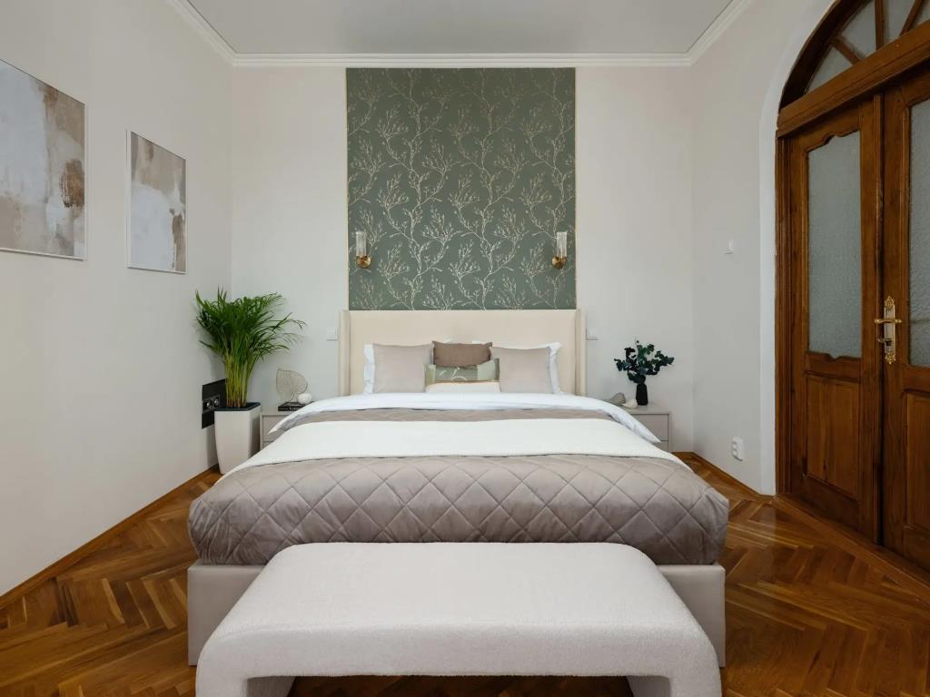 GM Apartments Novaya i tikhaya Trekhkomnatnaya na Tverskoy Flat 0*