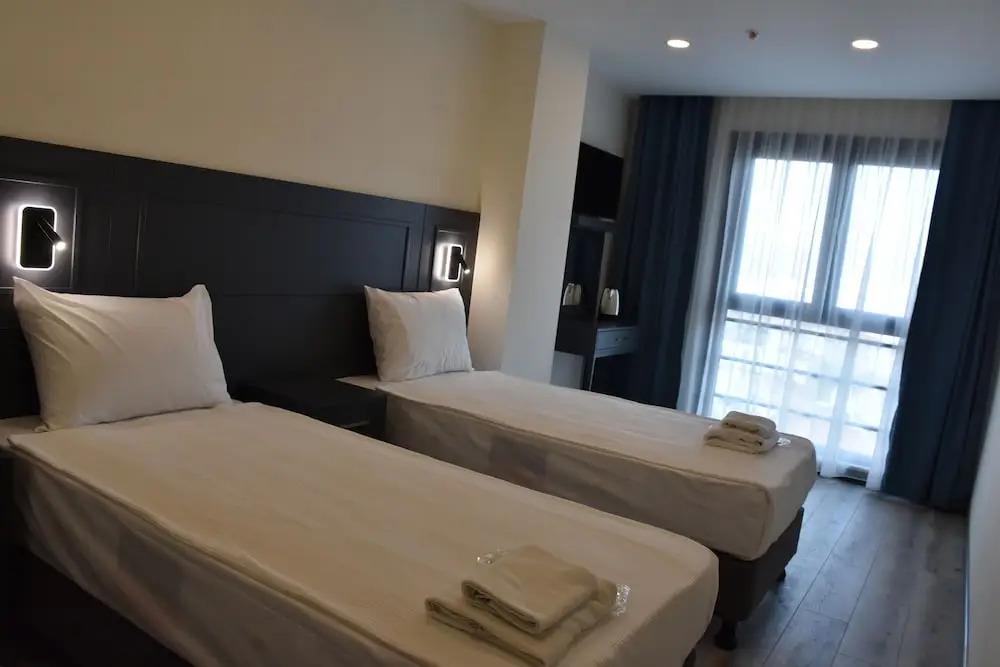 Shishly Palace Hotel 0*