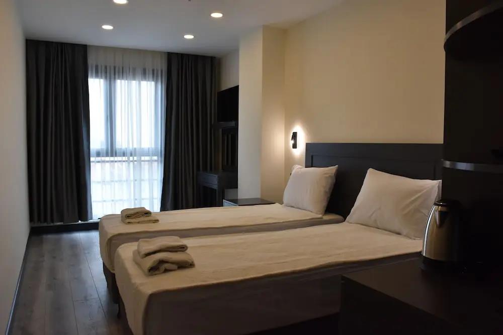 Shishly Palace Hotel 0*