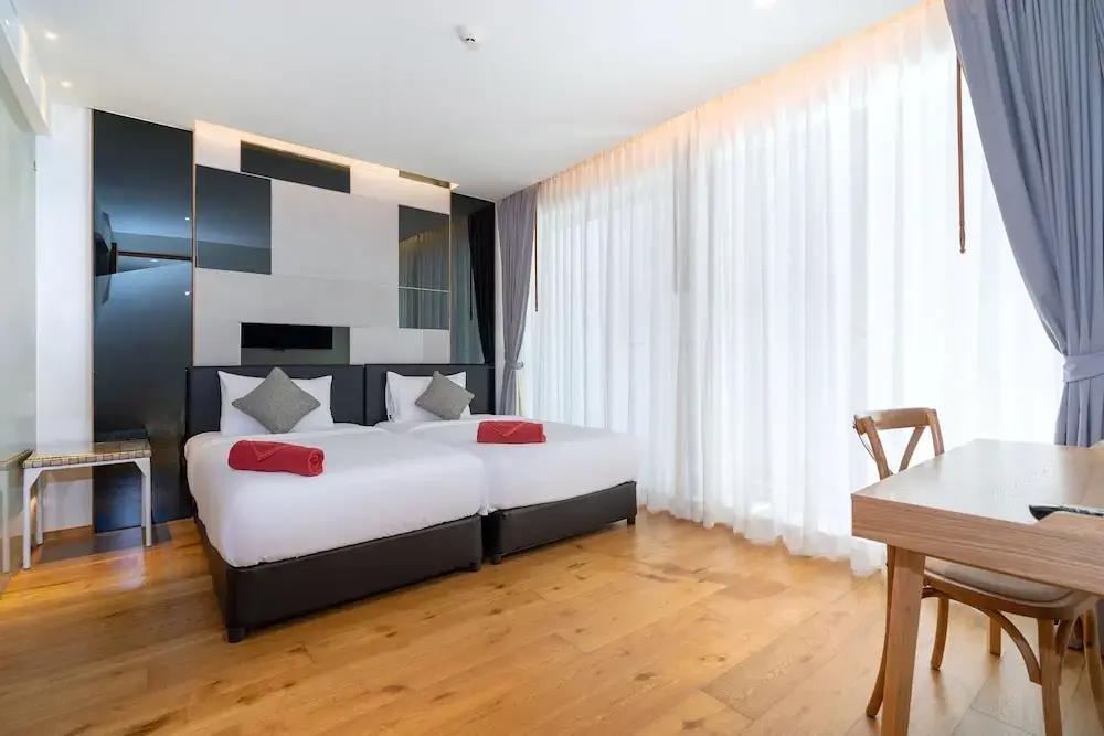 SeaView 2BR Duplex BluePoint 88 Patong 0*