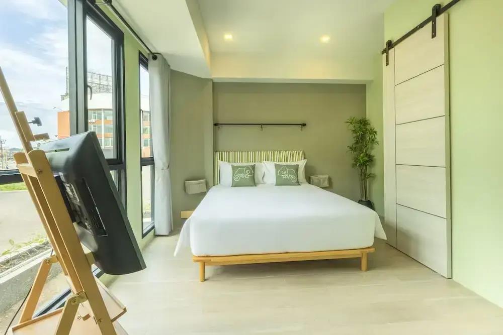 Chamemon Bed Phuket Town 3*