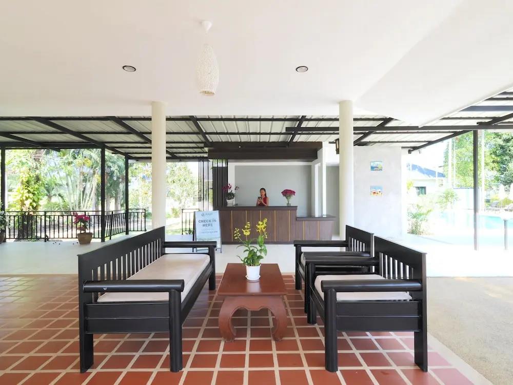 Isara Nai Yang Resort 3*