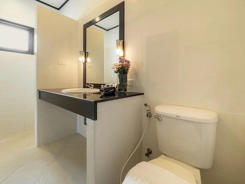 Isara Nai Yang Resort 3*