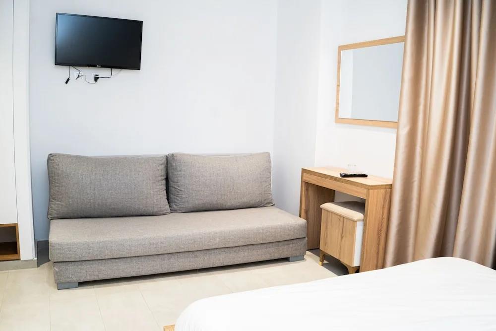 Hotel Suisse 3*
