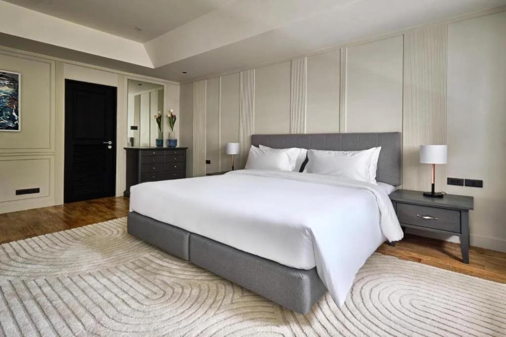 Floral Court Hotel & Residence Sukhumvit 13 4*