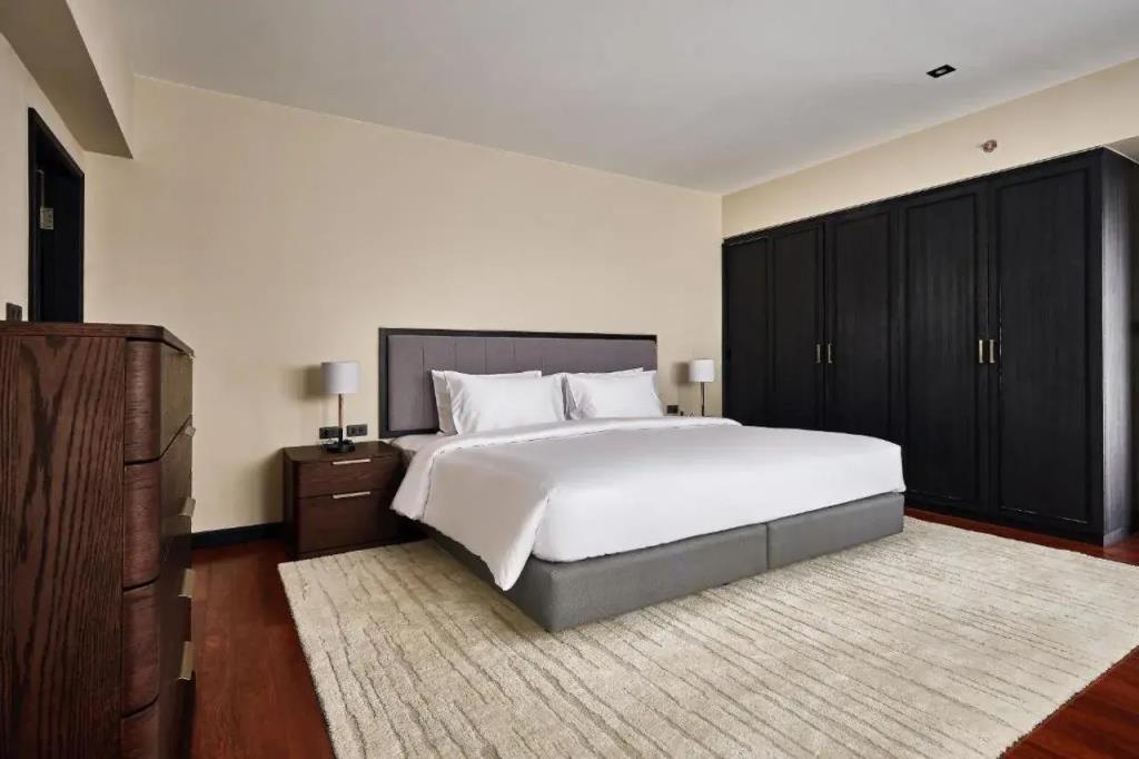 Floral Court Hotel & Residence Sukhumvit 13 4*