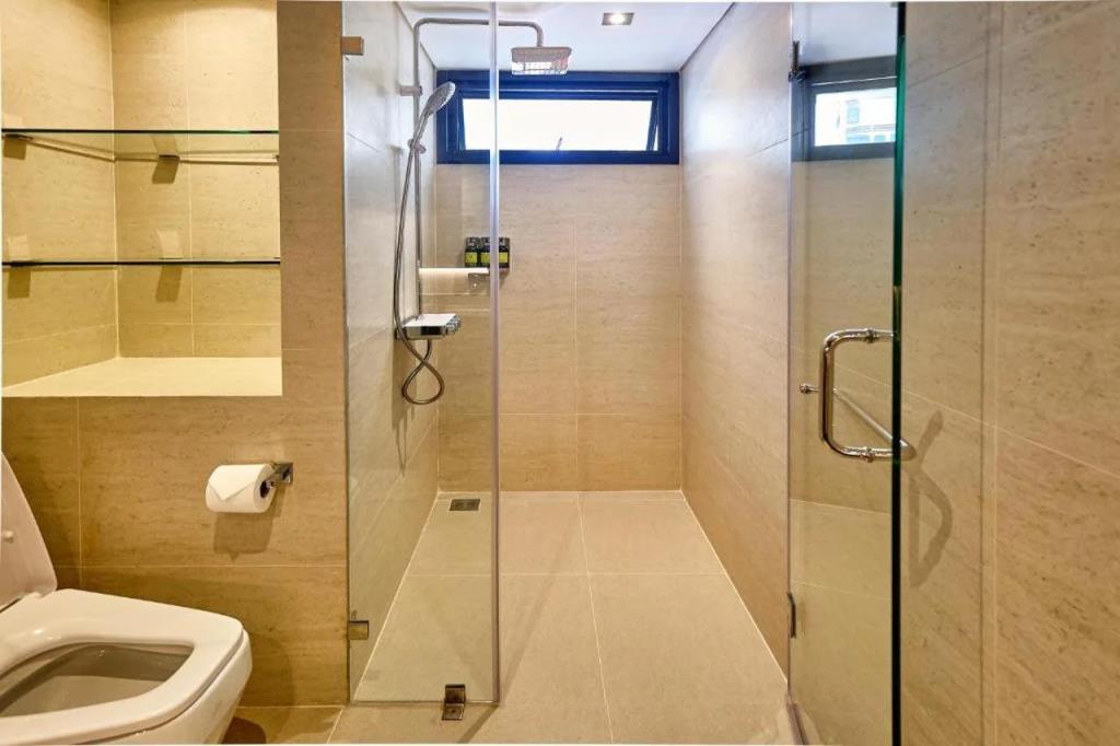 Floral Court Hotel & Residence Sukhumvit 13 4*