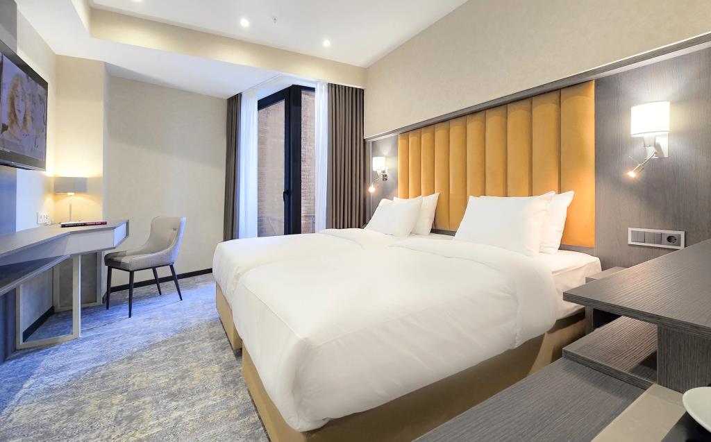 Hotel Griffin Hotel 4*