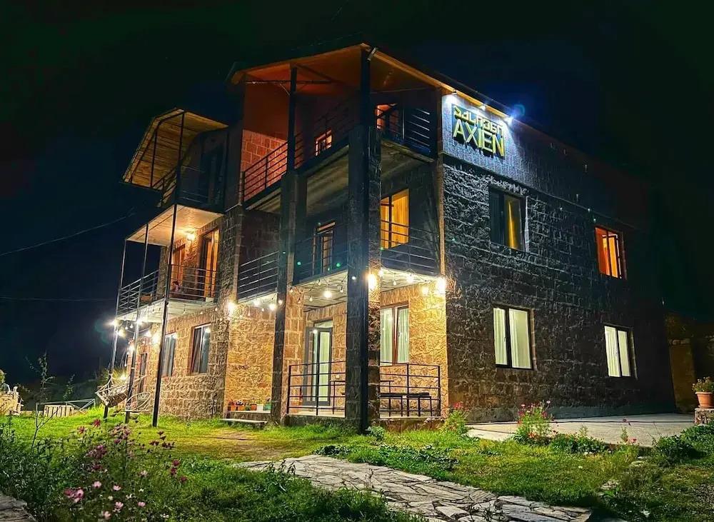 Hotel Axien Kazbegi 3*