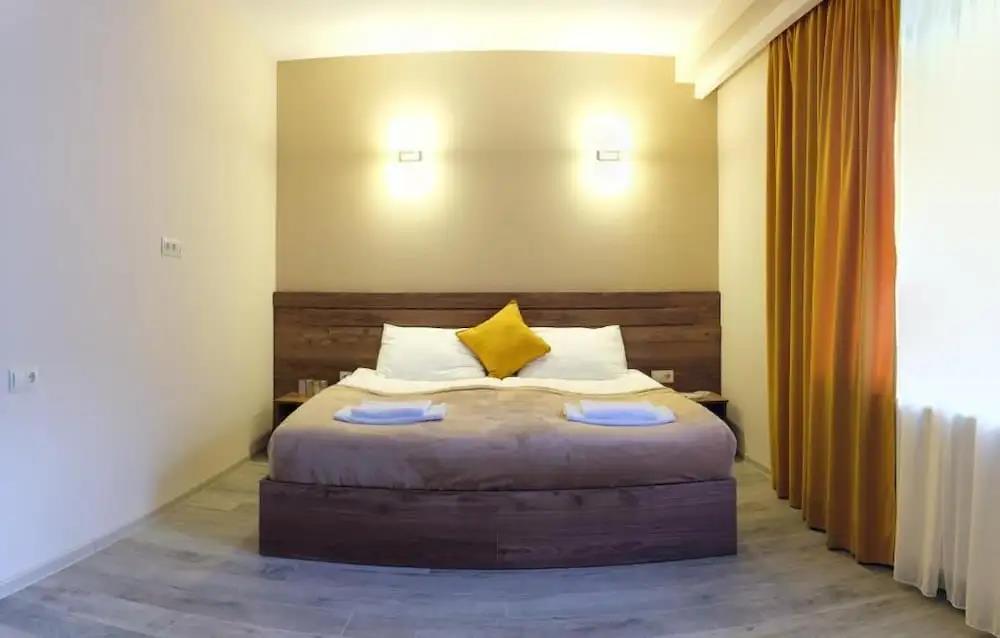 Hotel Axien Kazbegi 3*