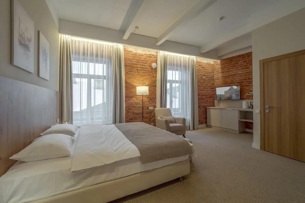 Dom Tat Hotel 3*