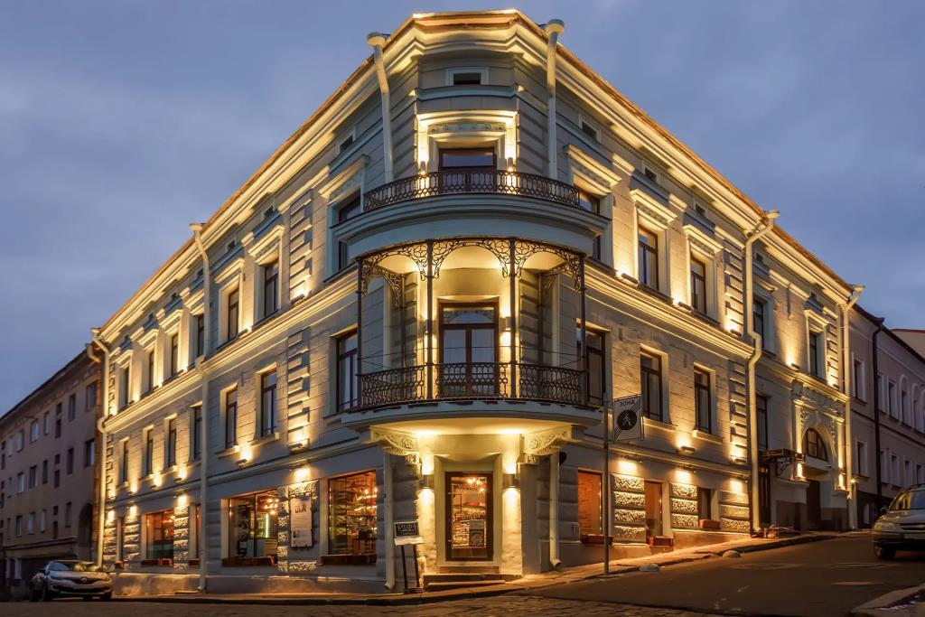 Dom Tat Hotel 3*