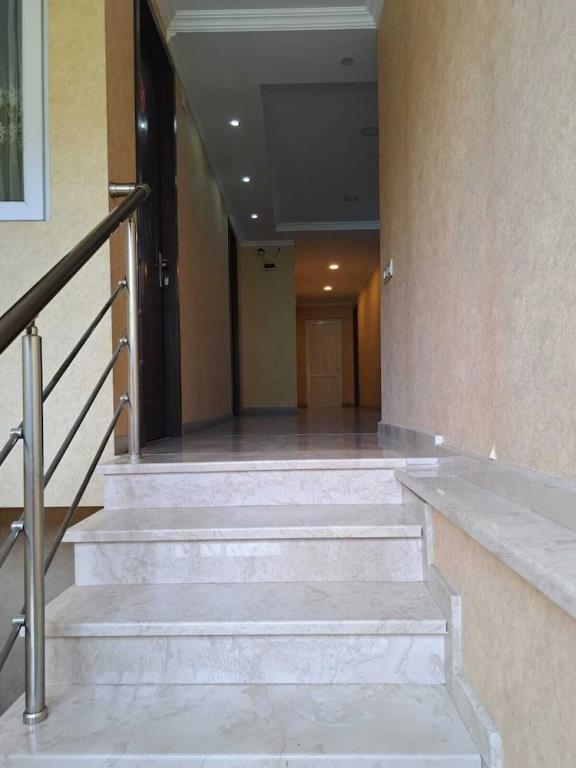 Tsisartkela 3*
