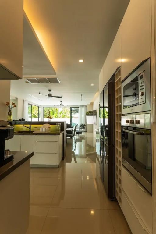 Attractive SeaView 4br Private PoolVilla 0*